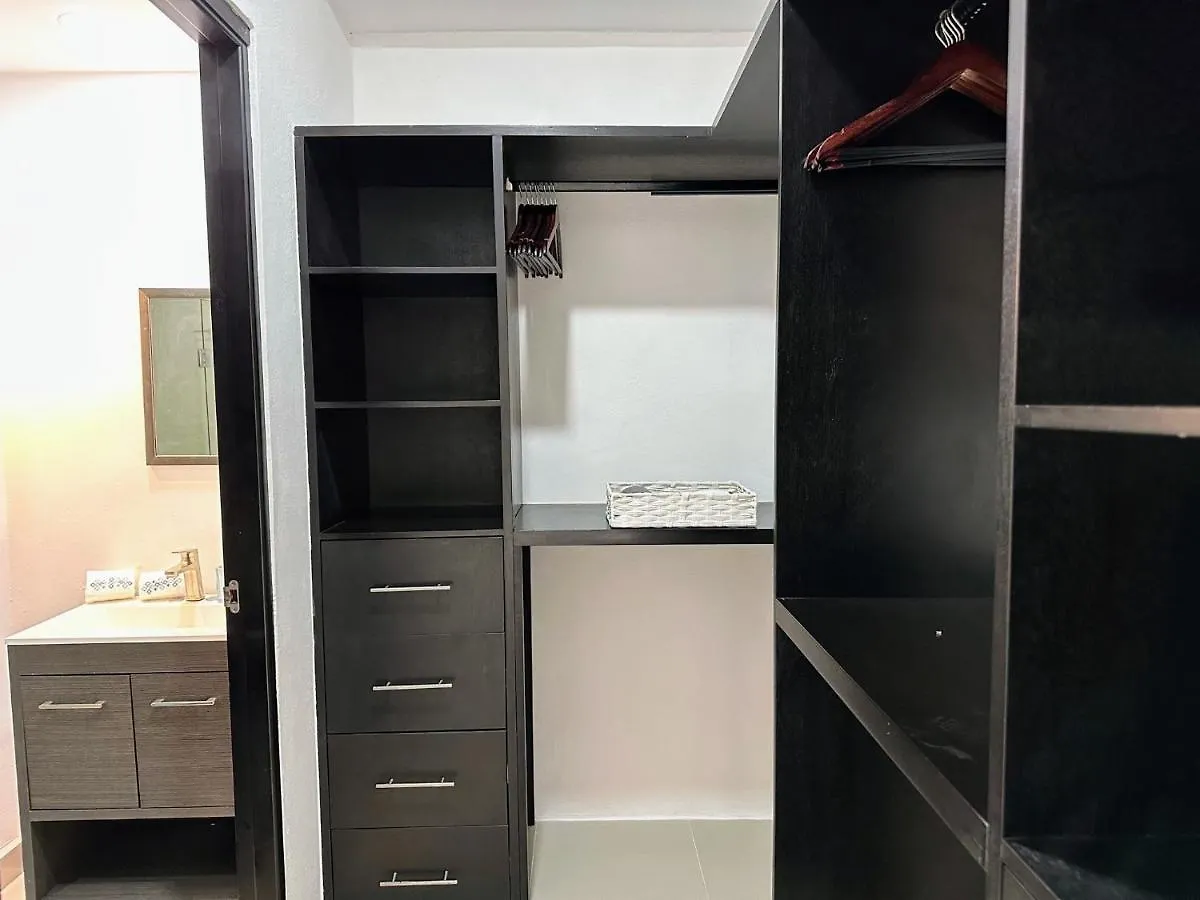Perfect Location Apartment At Malecon Americas Cancun